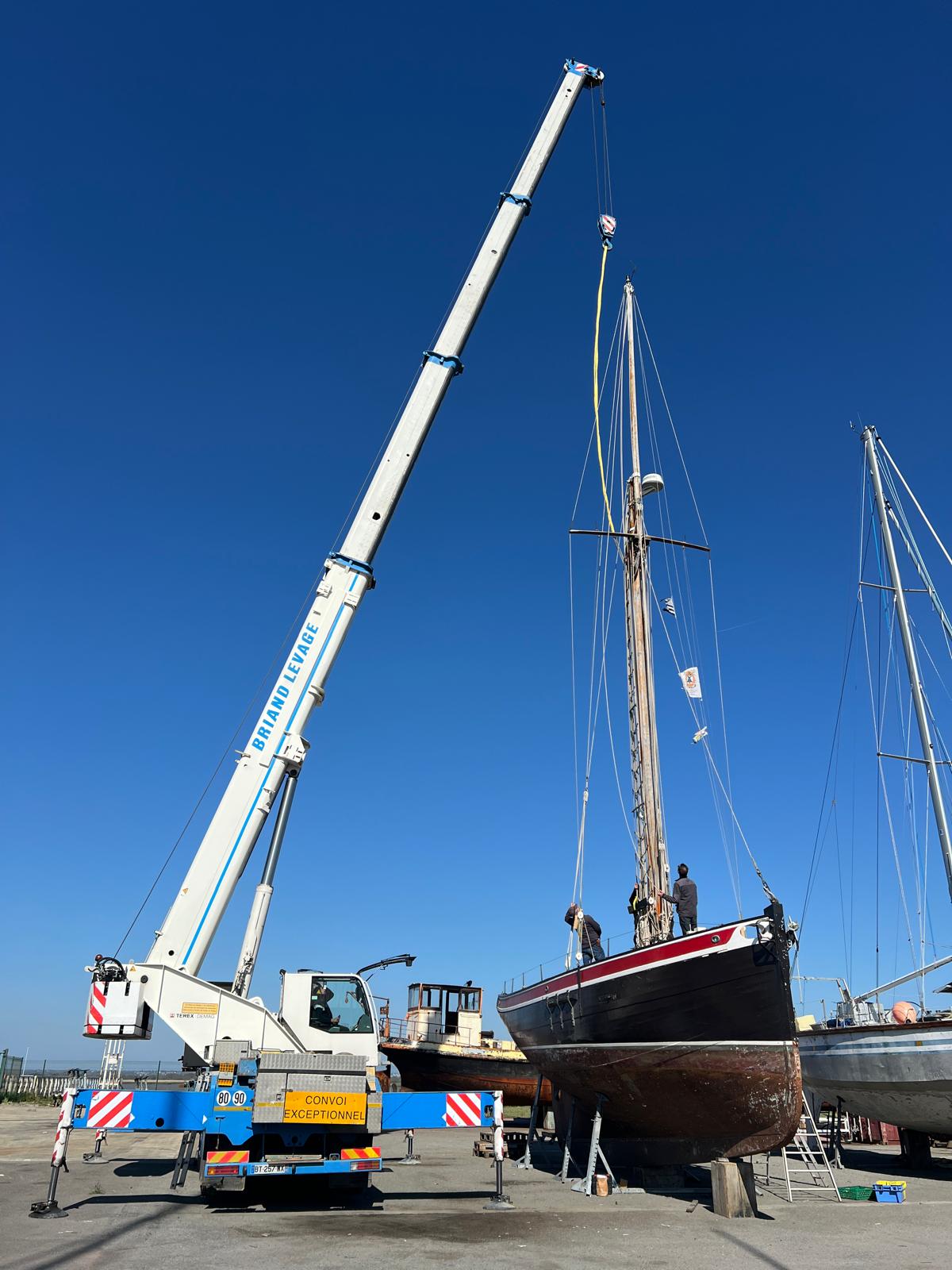 Le Saint Michel II démâté pour la bonne cause